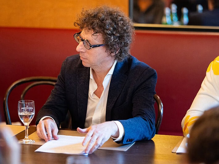 Arnon Grünberg speaking at Europe 24 at Literaturhaus Hamburg.© Daniel Müller