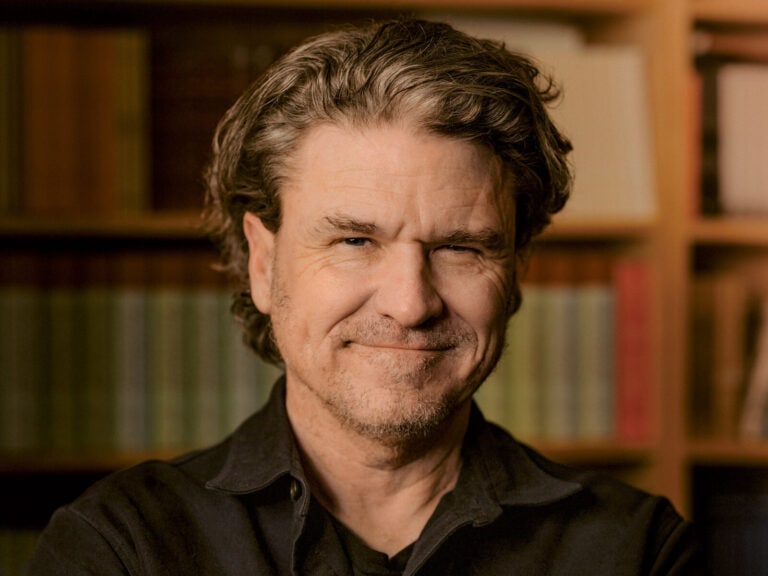 eggers h26 c mark davis web aspect ratio 4 3Dave Eggers © Mark Davis