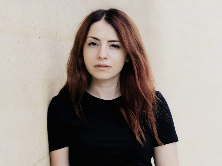 iryna fingerova c max zerrahn 001 aspect ratio 4 3Iryna Fingerova © Max Zerrahn